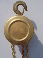 Explosion proof chain hoist